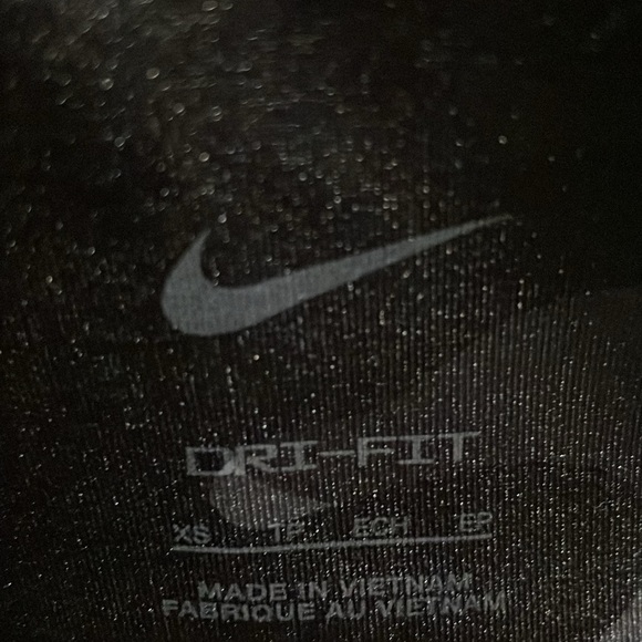 Nike Dri-FIT One Women's Mid-Rise Camo Leggings - Picture 4 of 8